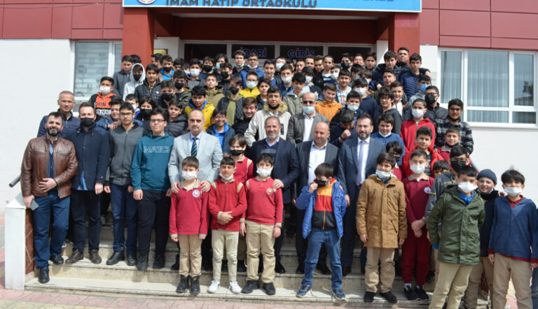 Kervancıoğlu, öğrencilerle tecrübelerini paylaştı!