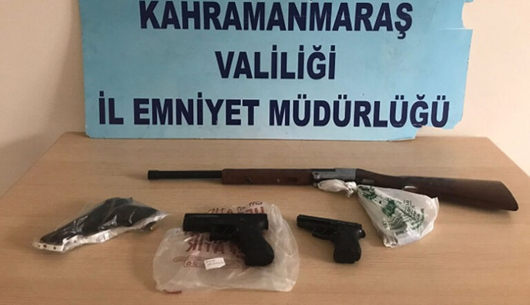 KAHRAMANMARAŞ’TA 15 ŞÜPHELİ ŞAHISTAN, 16 ADET SİLAH ELE GEÇİRDİ