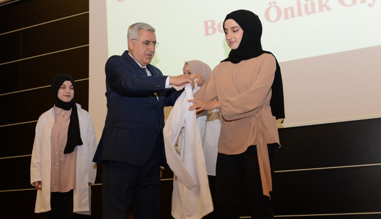 KSÜ’de Beyaz önlük Giyme Töreni Gerçekleştirildi
