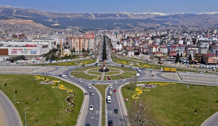 Kahramanmaraş Çiçeklerle Renklendi