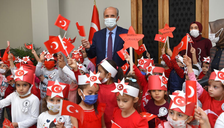 NECATİ OKAY’DAN 23 NİSAN MESAJI