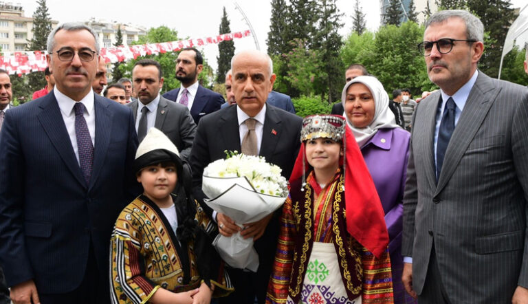 BAKAN KİRİŞÇİ KAHRAMANMARAŞ’TA