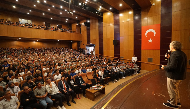 Kahramanmaraş’ta Seminerlere Yoğun İlgi