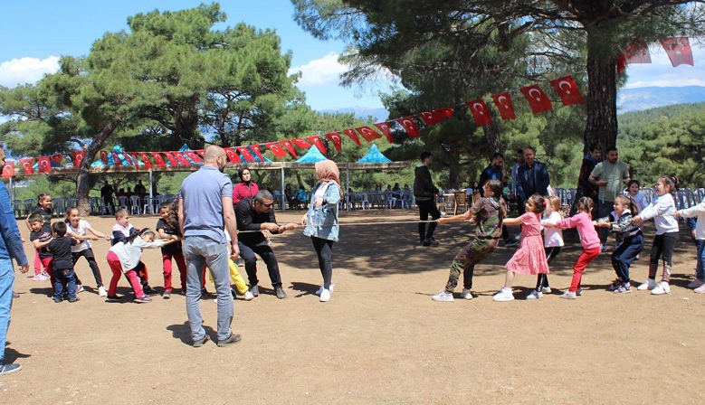 Ülkü Ocakları Kahramanmaraş’ta şölen tadında etkinlik düzenledi