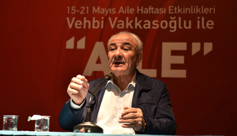 Yazar Vakkasoğlu Ailenin Önemini Anlattı