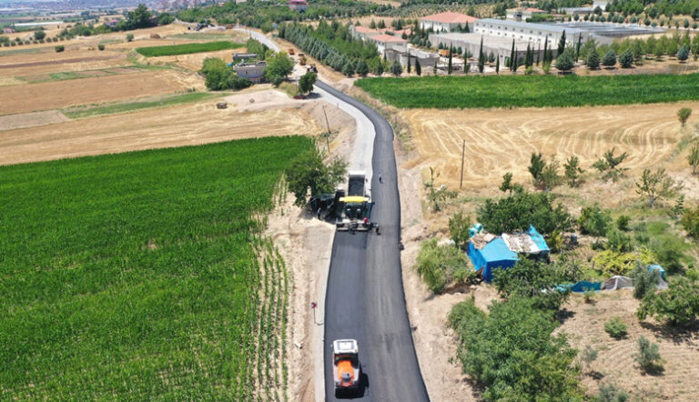 Kahramanmaraş Çağlayancerit Yolunda Yenileme Çalışmaları Tamamlandı