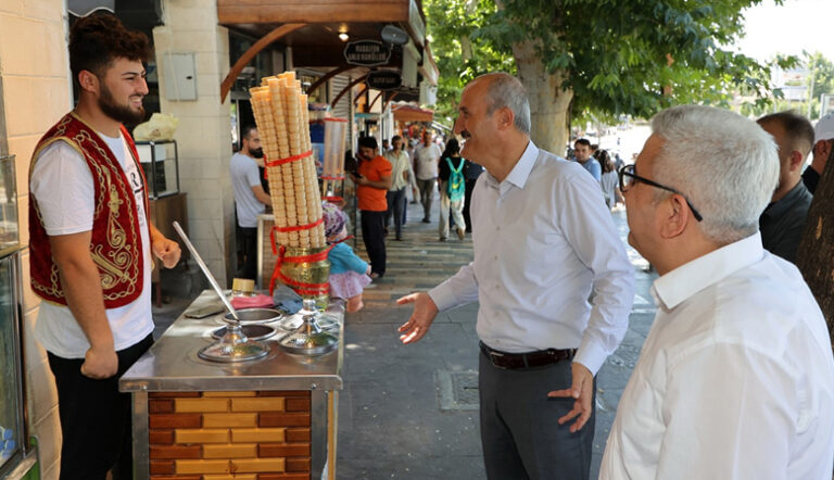 ESNAFIMIZ TURİZMDEN HAK ETTİĞİ PAYI ALACAK