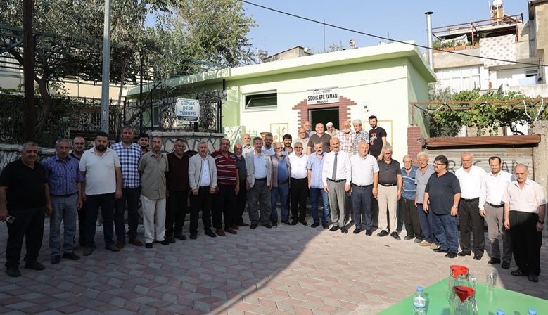 DULKADİROĞLU’NDAN ÇOMAK DEDE TÜRBESİ’NDE ÇEVRE DÜZENLEMESİ