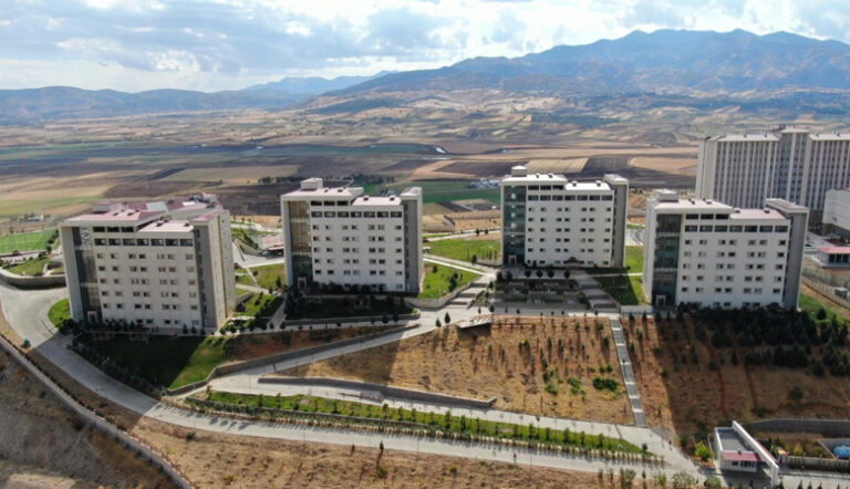 KAHRAMANMARAŞ’TA GSB YURTLARINA BAŞVURU YAPAN ÖĞRENCİLERİN %100’Ü YERLEŞTİ