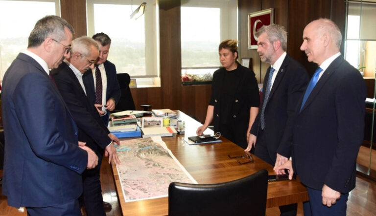“Kahraman Şehrimiz İçin Yüksek Koordinasyonla Çalışıyoruz”