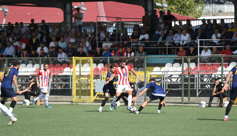 İstiklal Spor Galibiyet Serisini Sürdürdü: Hedef Şampiyonluk!