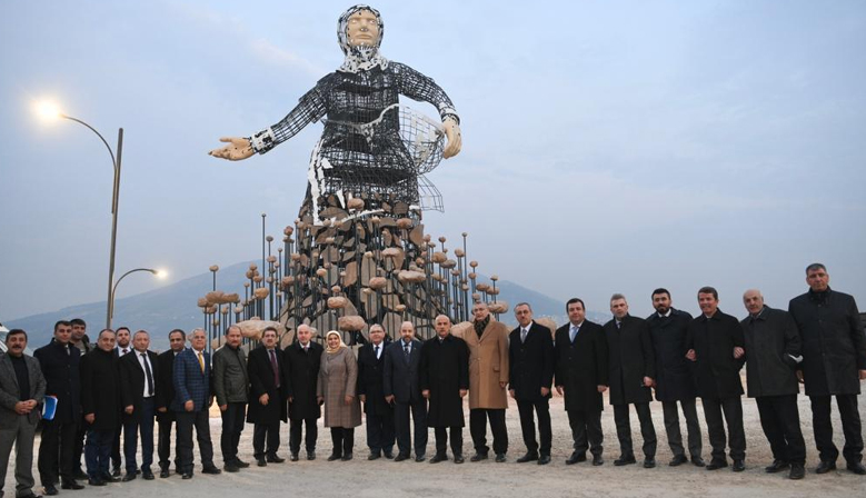 Bakan Kirişci; Hanefi Başkanımızın çabası son derece anlamlı ve yerinde