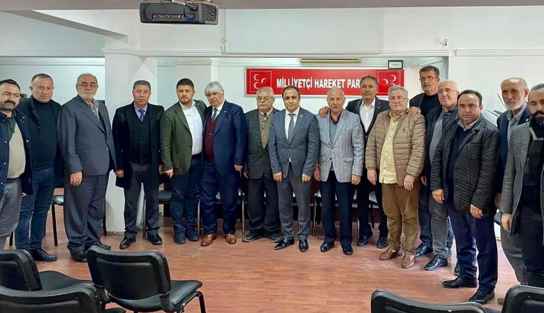 Başkan Emrah Satıcı muhtarlar ile MHP il başkanı Demiröz’ü ziyaret etti!