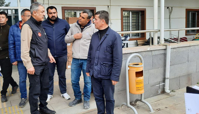 Koordinatör Vali Tuncay Akkoyun Devlet Hastanesinde incelemede bulundu