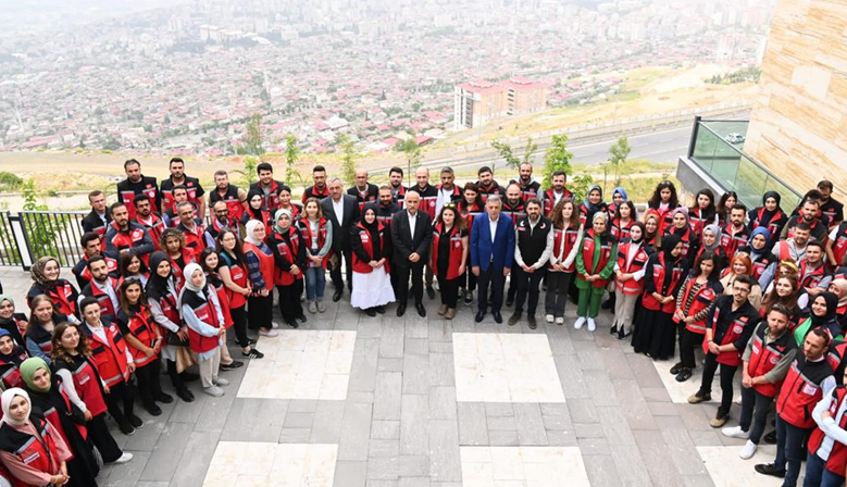 Başkan Güngör; “Bu Zorlu Sürecin Üstesinden Hep Birlikte Geleceğiz”