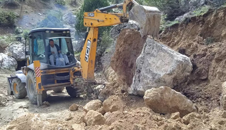 Dulkadiroğlu Belediyesi Kırsal Mahallelerde<br>Çalışmalarını Sürdürüyor