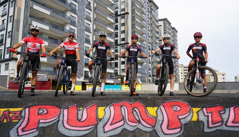 Kahramanmaraşlı Milli Pedallar Büyükşehir’in Parkurunda Piste Çıktı