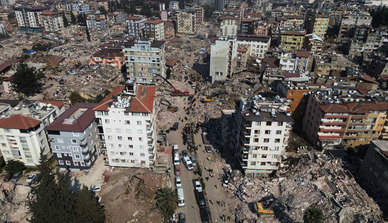 DEPREM GERÇEĞİ’NDE MAĞDUR MÜTEAHHİTLER