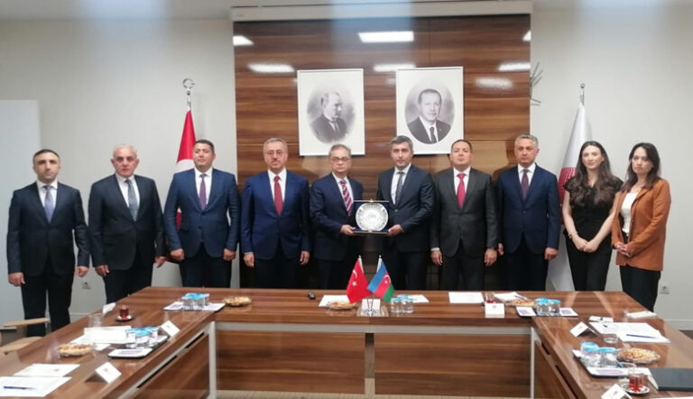 Güngör, Başkentte Azerbaycan Heyetiyle Bir Araya Geldi