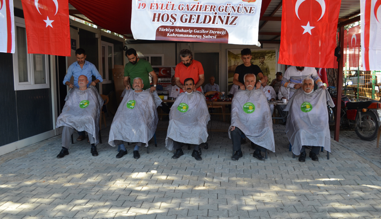 BİR TEBESSÜME DEĞER DERNEĞİ KIBRIS GAZİLERİNİ TRAŞ ETTİRDİ