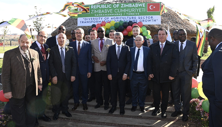 EXPO 2023 alanında düzenlenen Türkiye – Zimbabve forumu açıldı