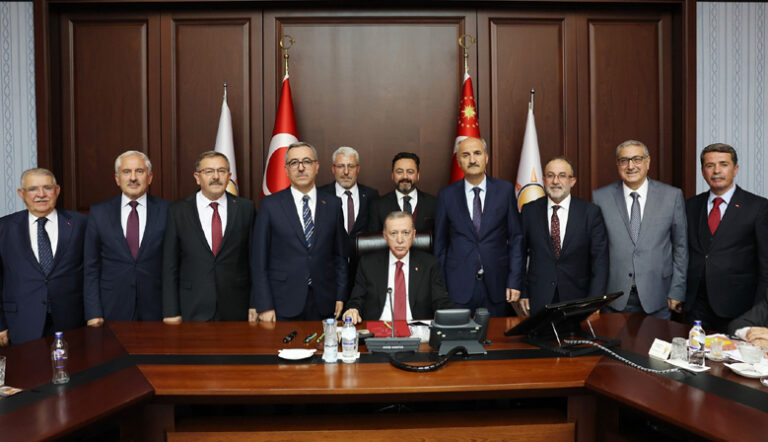 Cumhurbaşkanı Erdoğan, Kahramanmaraş Heyetini Kabul Etti
