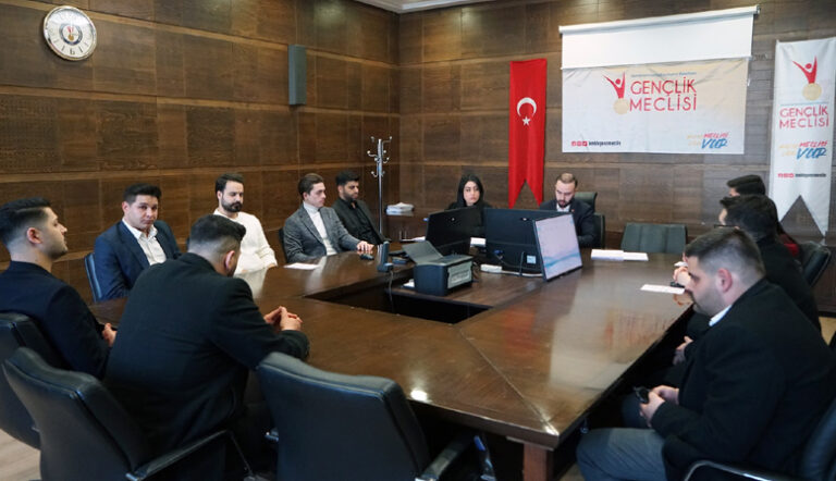 Kahramanmaraş’ta Gençlik Meclisi Yeni Üyelerini Seçiyor