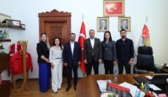 Oxford Yabancı Dil Kursu’ndan Onikişubat Belediye Başkanı Hanifi Toptaş’a Ziyaret