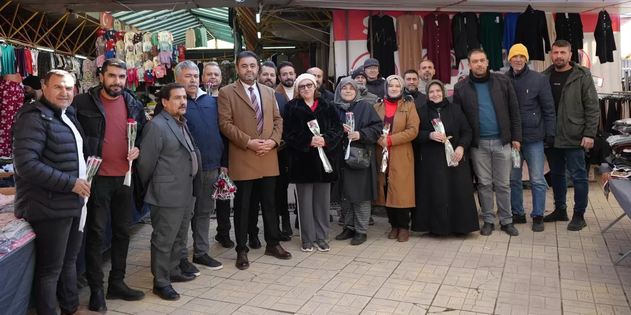 BAŞKAN ADAYI MUSTAFA ÇİÇEK’TEN SOSYETE PAZARI ESNAFINA ZİYARET