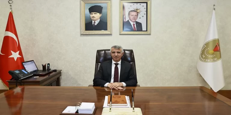 Vali Ünlüer’den Yeni Yıl Mesajı!