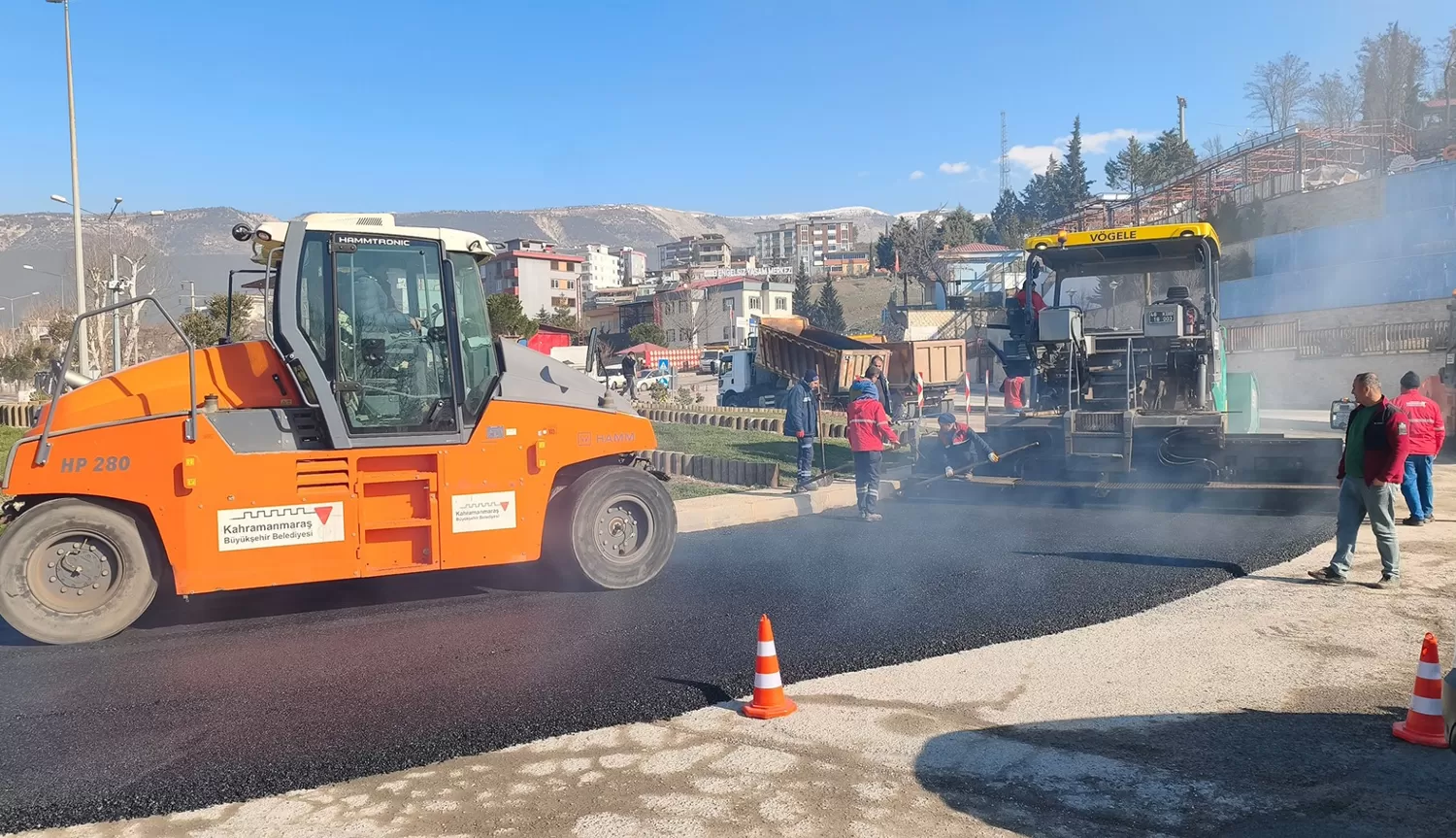 Büyükşehir, Dulkadiroğlu’nda Yolları Bir Bir Yenilemeye Devam Ediyor