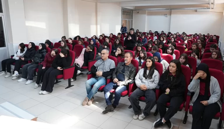 Kahramanmaraşlı Gençlere İklim ve Sıfır Atık Eğitimi
