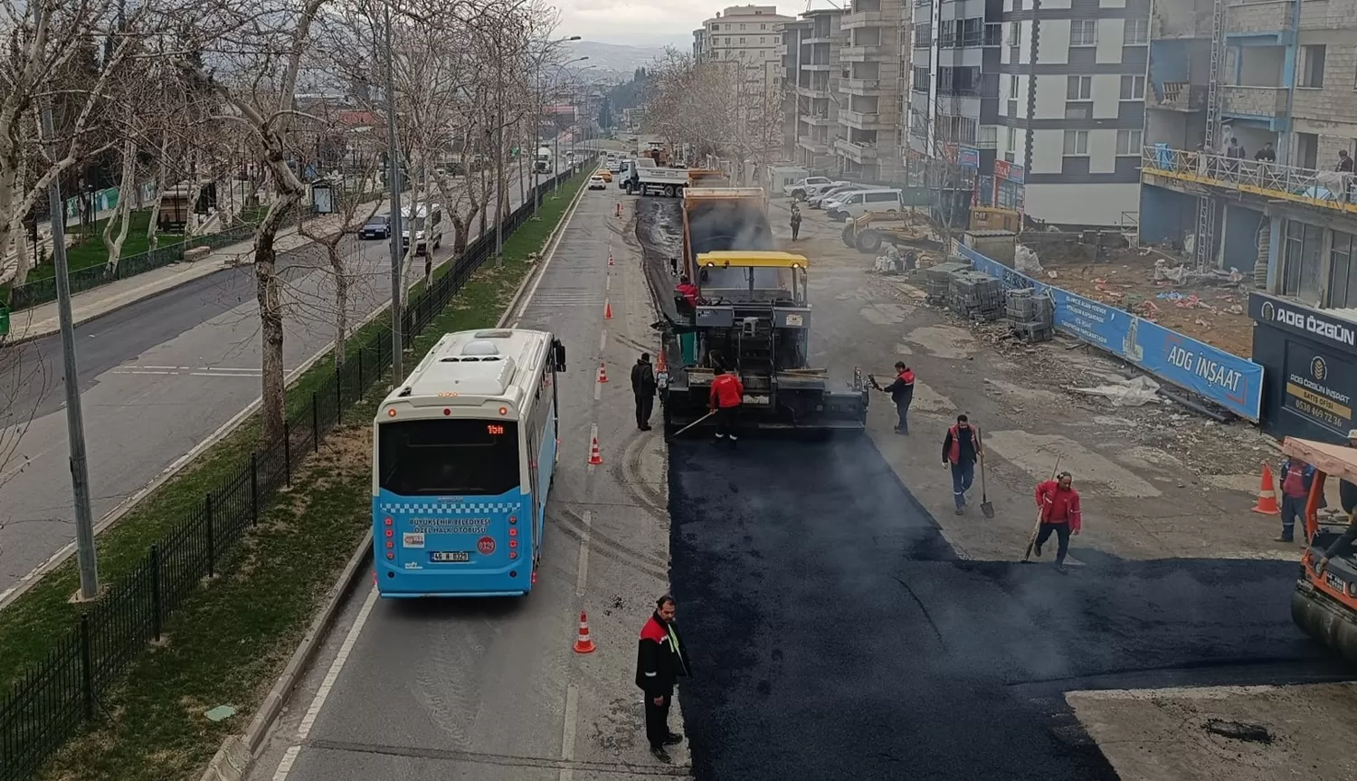 Kahramanmaraş’ta Asfalt Mesaisi Kesintisiz Sürüyor