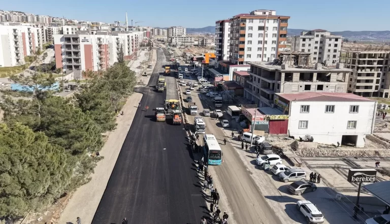 Kahramanmaraş’ta Doğukent Yolunda Yenileme Çalışmalarına Başlandı