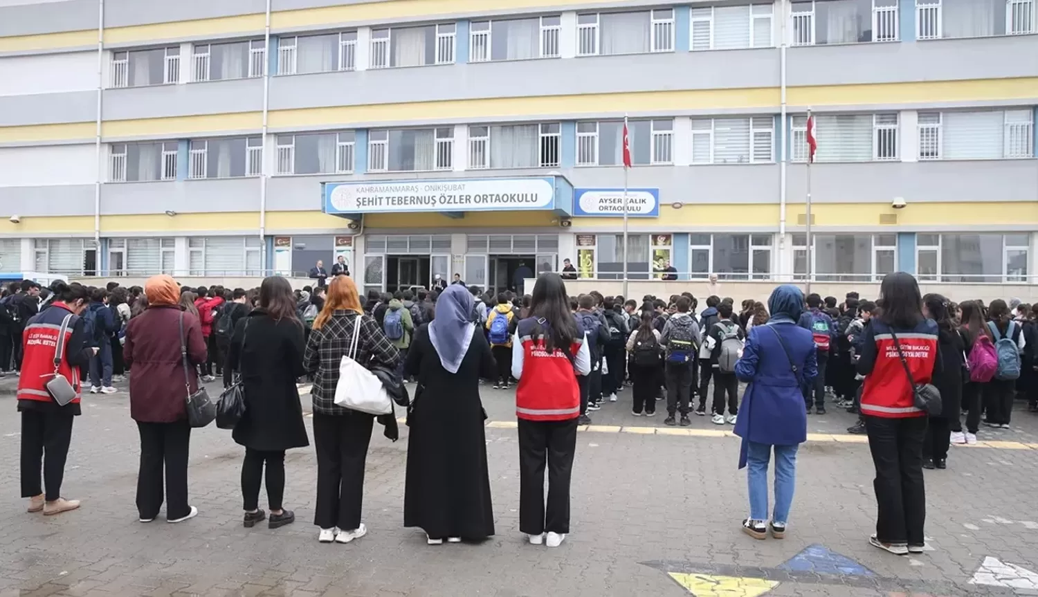 Ayser Çalık Öğrencileri Yeni Okullarına Geçti: 9 Can Gözyaşlarıyla Anıldı