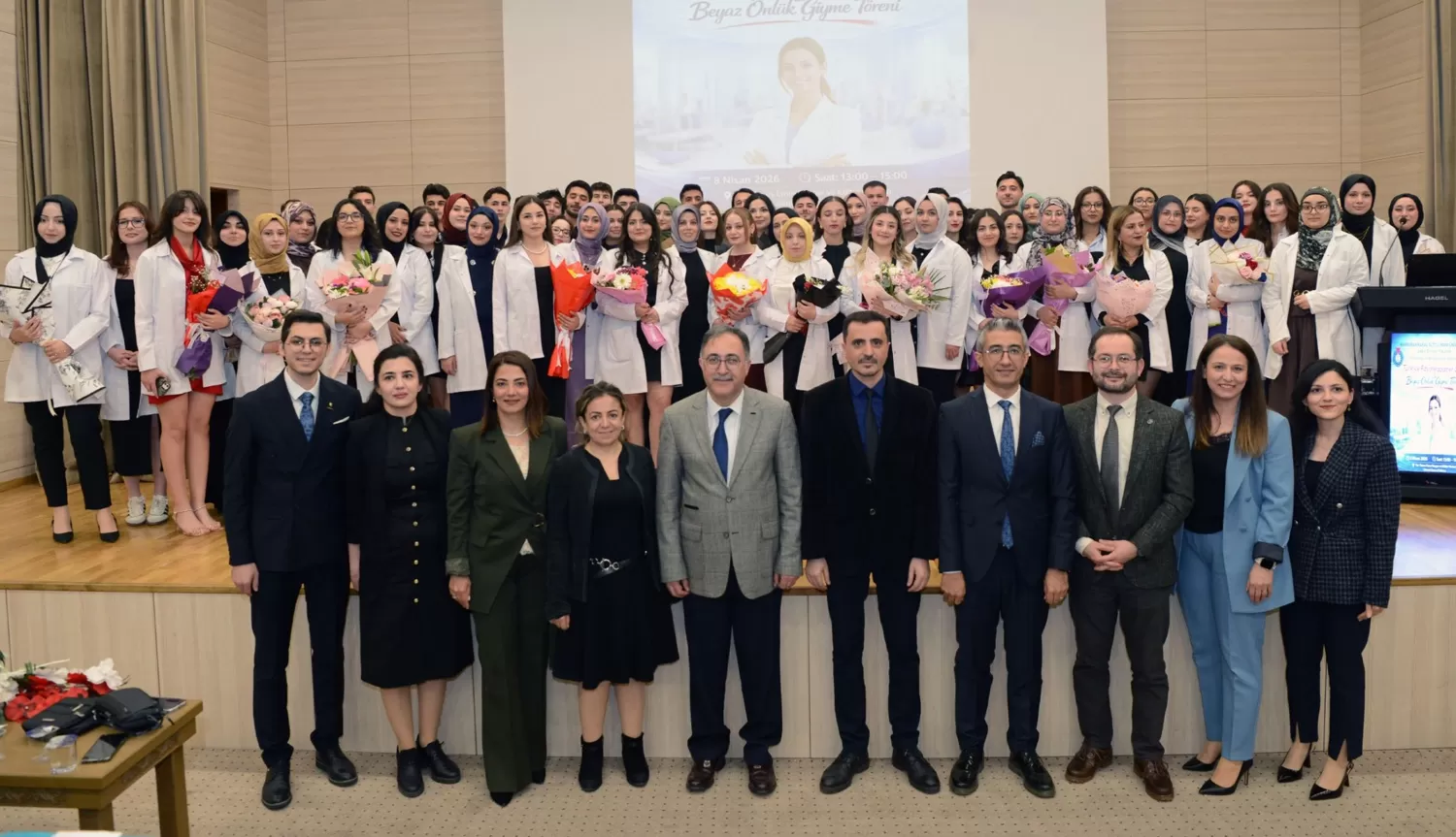 KSÜ’de Fizyoterapist Adayları Beyaz Önlüklerini Giydi