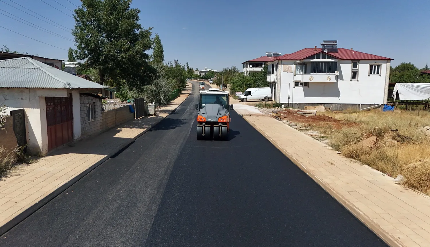 Afşin’de Ulaşımı İyileştirecek Asfalt Yatırımı