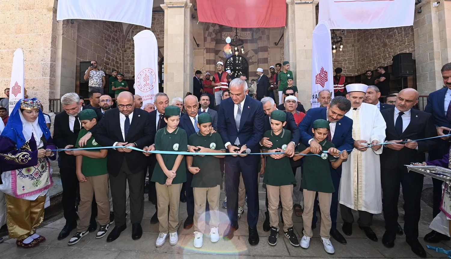 Asırlık 5 Camii Restorasyonun Ardından Yeniden İbadete Açıldı