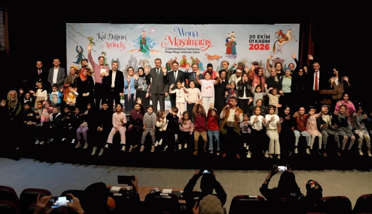 Uluslararası Dünya Hikâye Anlatıcıları Şöleni Büyük Bir Coşkuyla Başladı